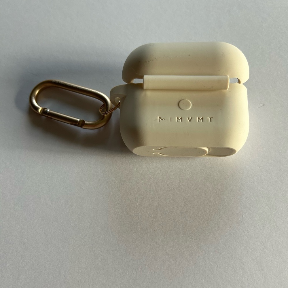 2 AIRPOD CASES - Picture 4 of 8